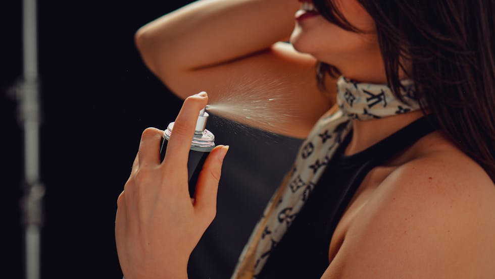 Die besten Parfums für Damen – Top Klassiker & zeitlose Favoriten